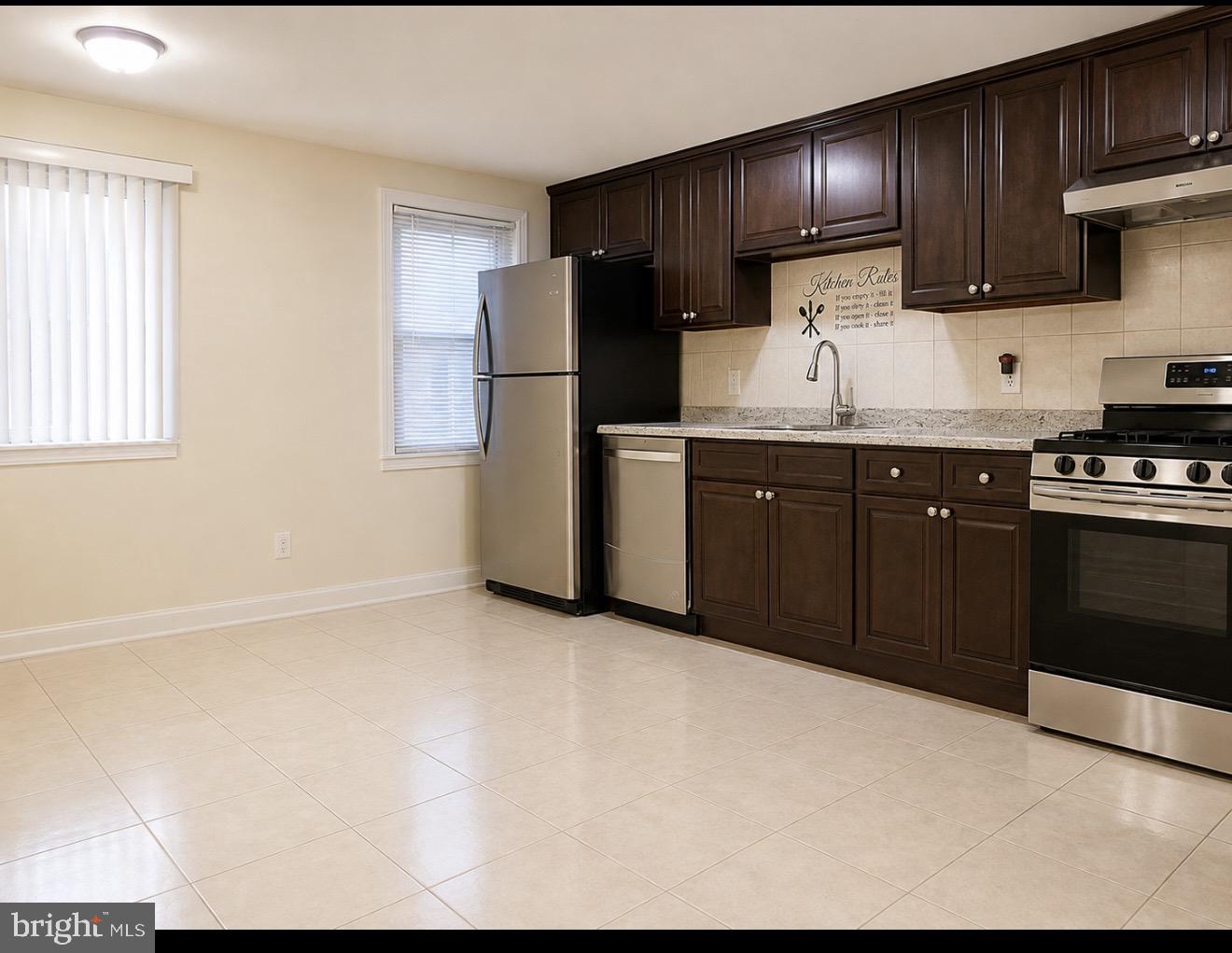 6726 Dorel St Property Photo 3