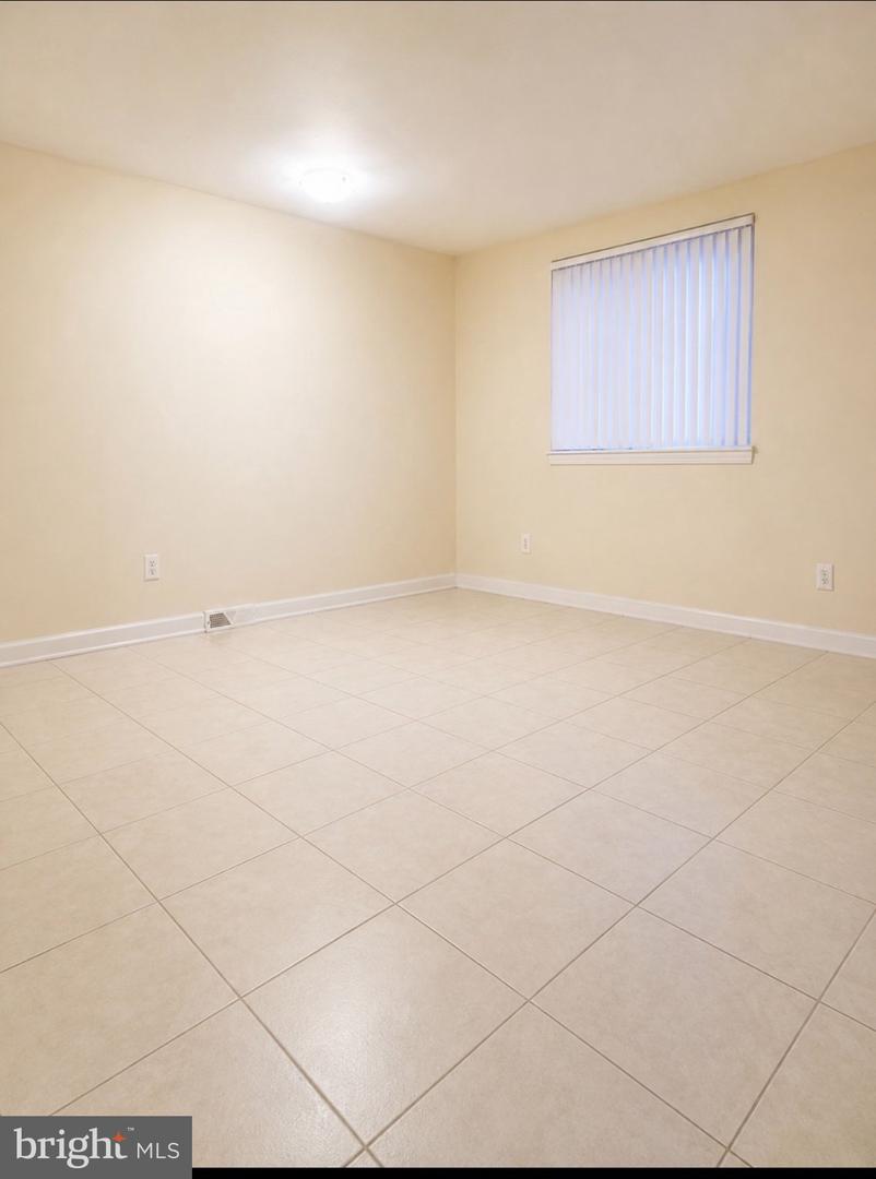 6726 Dorel St Property Photo 9
