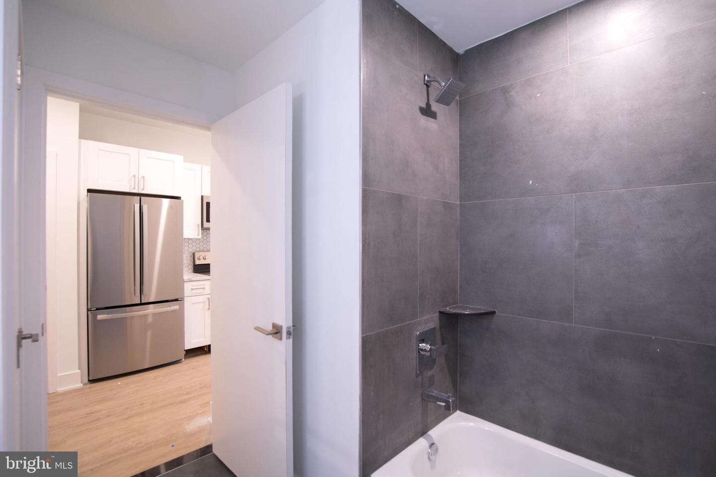 1325 N Lee St #unit 202 Property Photo 15