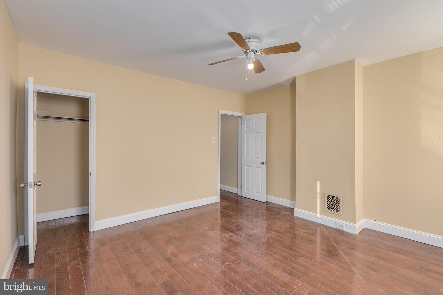 1312 S Corlies St Property Photo 5