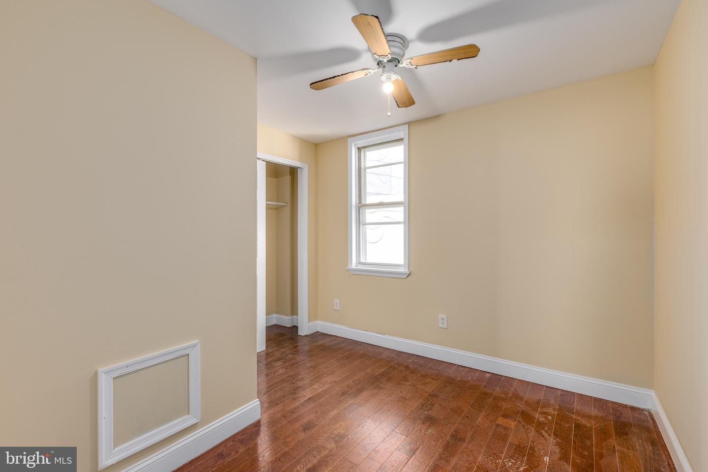 1312 S Corlies St Property Photo 7