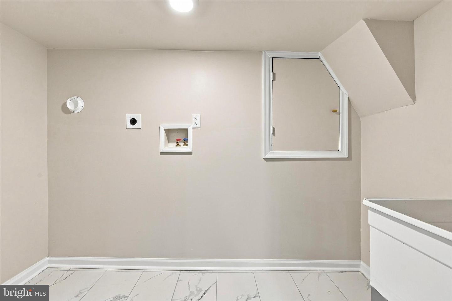 5015 Ludlow St Property Photo 19
