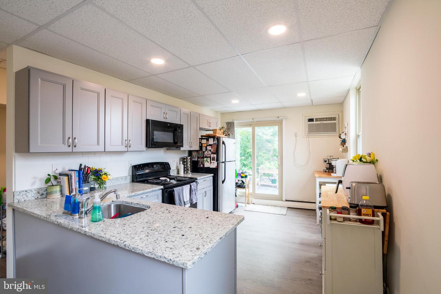1625 S 10th St #unit B Property Photo 3