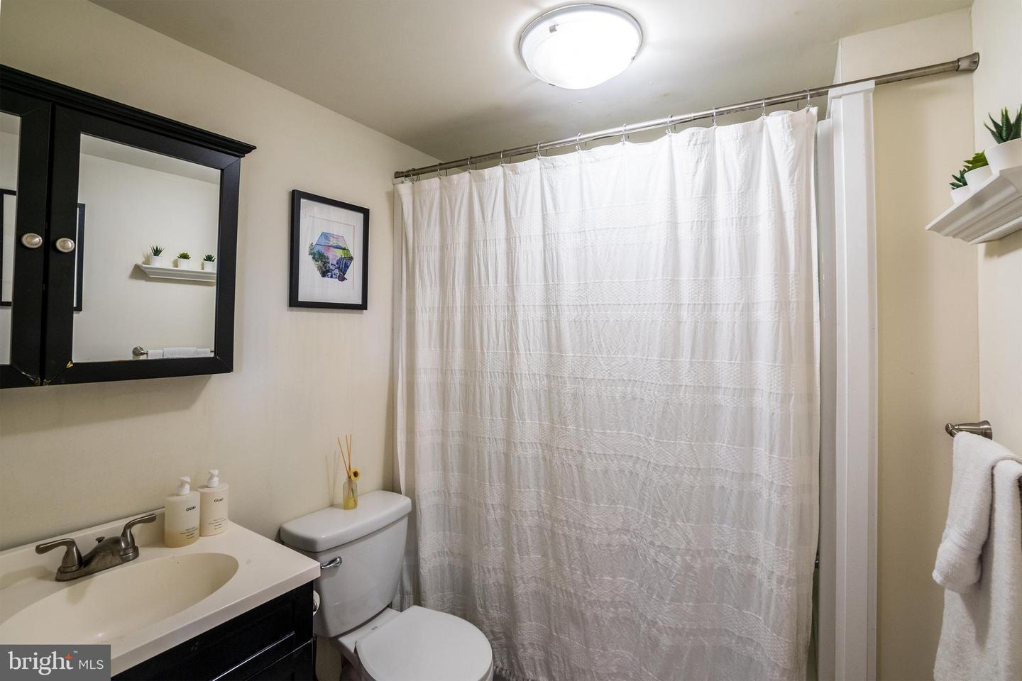 1625 S 10th St #unit B Property Photo 17