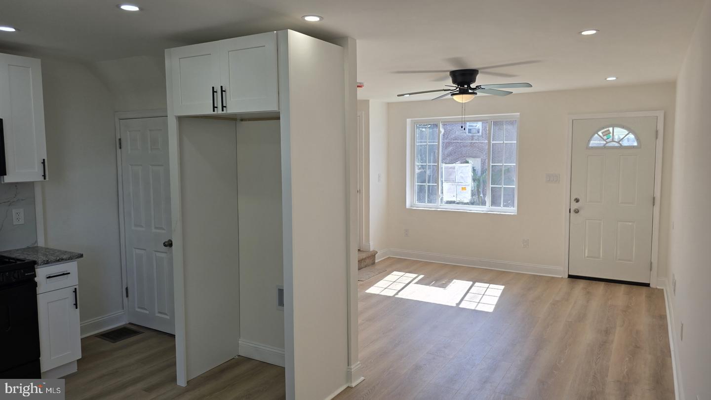 4604 Weymouth St Property Photo 10