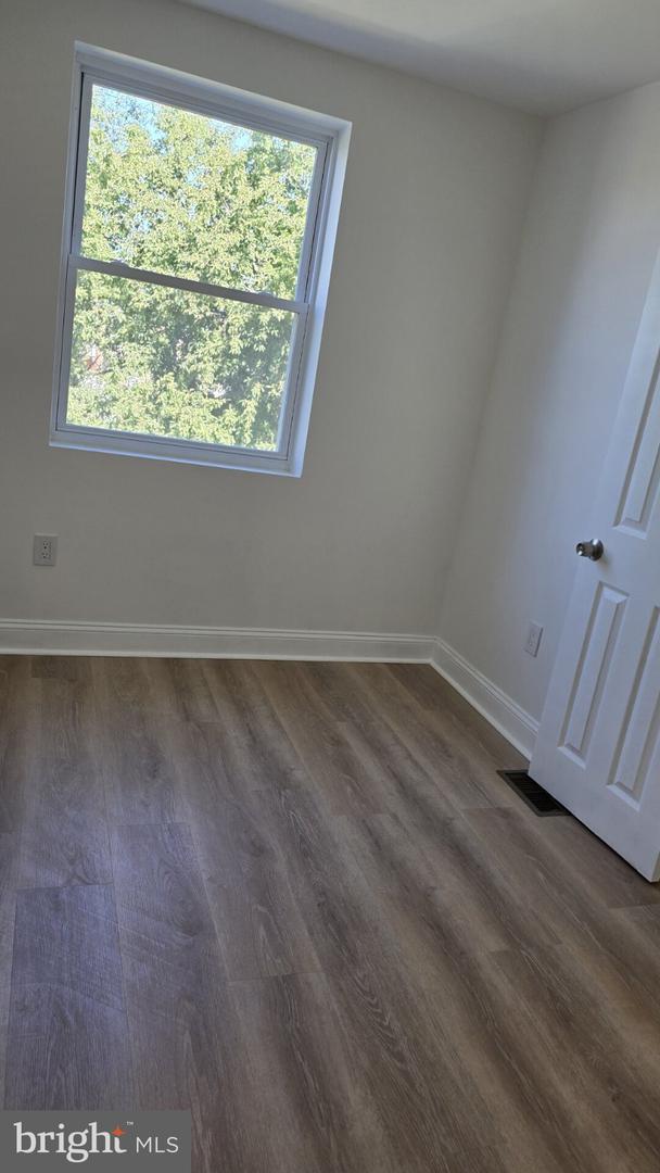 4604 Weymouth St Property Photo 28