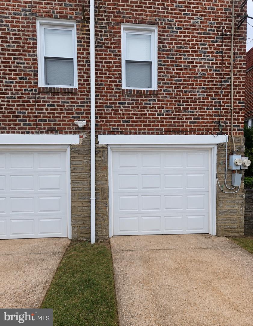 8516 LYNNEWOOD RD #UNIT 1 Property Photo 1