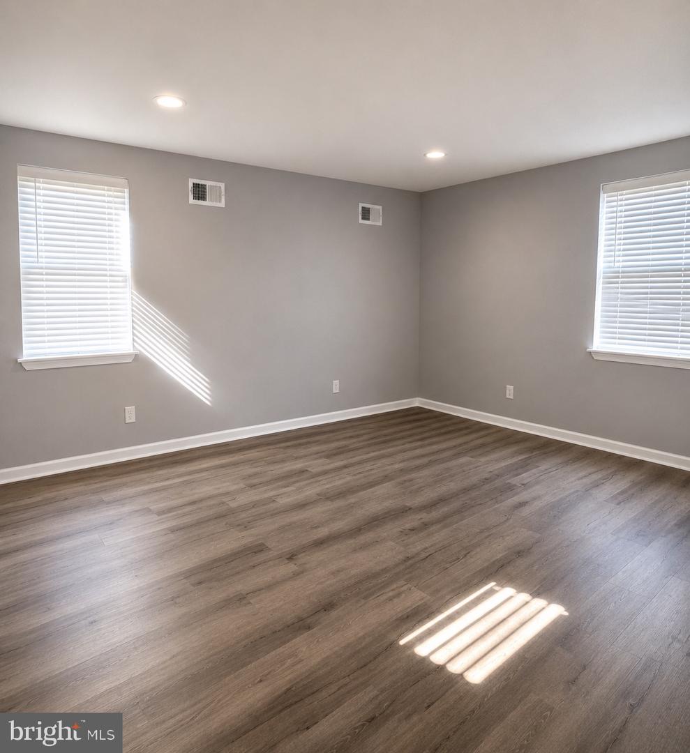 8516 Lynnewood Rd #unit 1 Property Photo 6