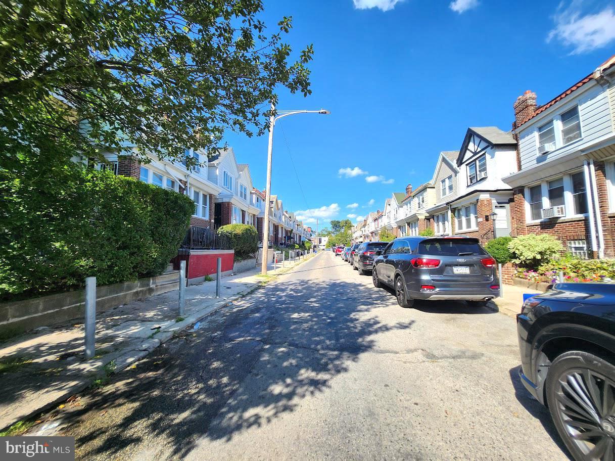 6217 N Bouvier St Property Photo 13