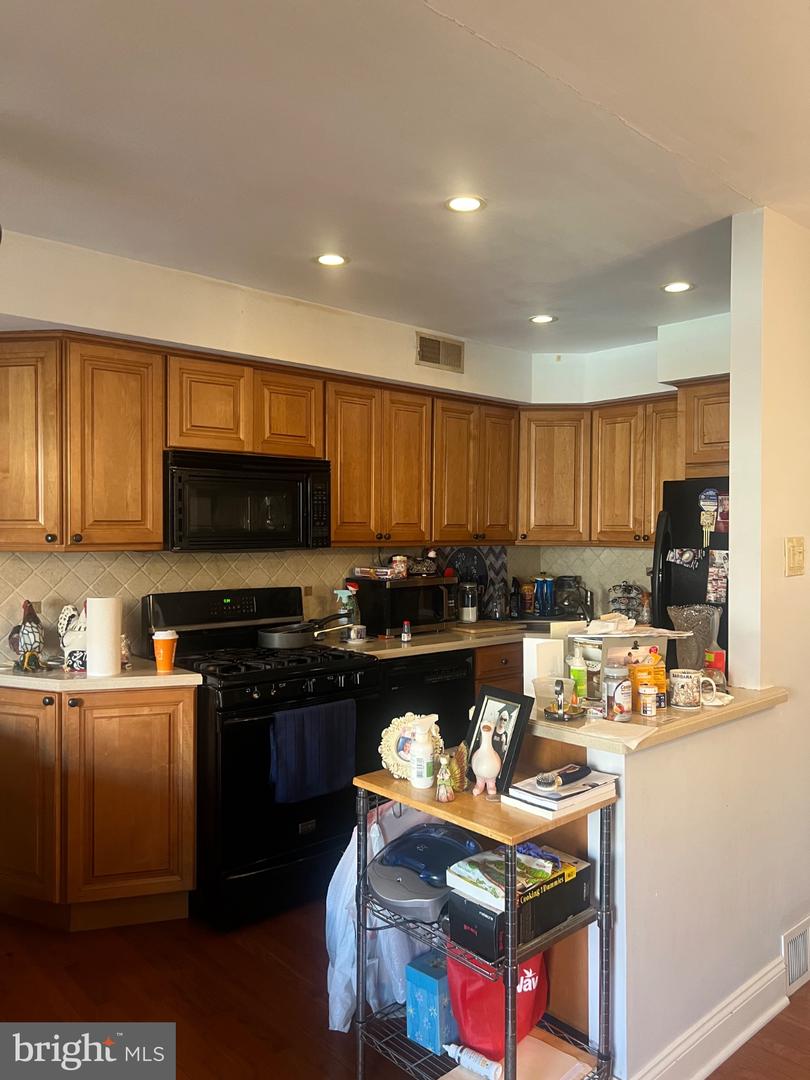 9022 Wesleyan Rd Property Photo 8