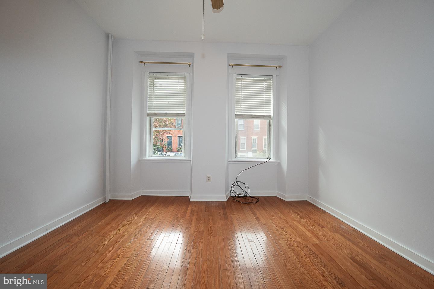 1523-00 Christian St Property Photo 6