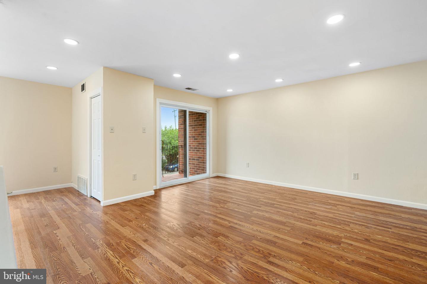 3281 Red Lion Rd Property Photo 2