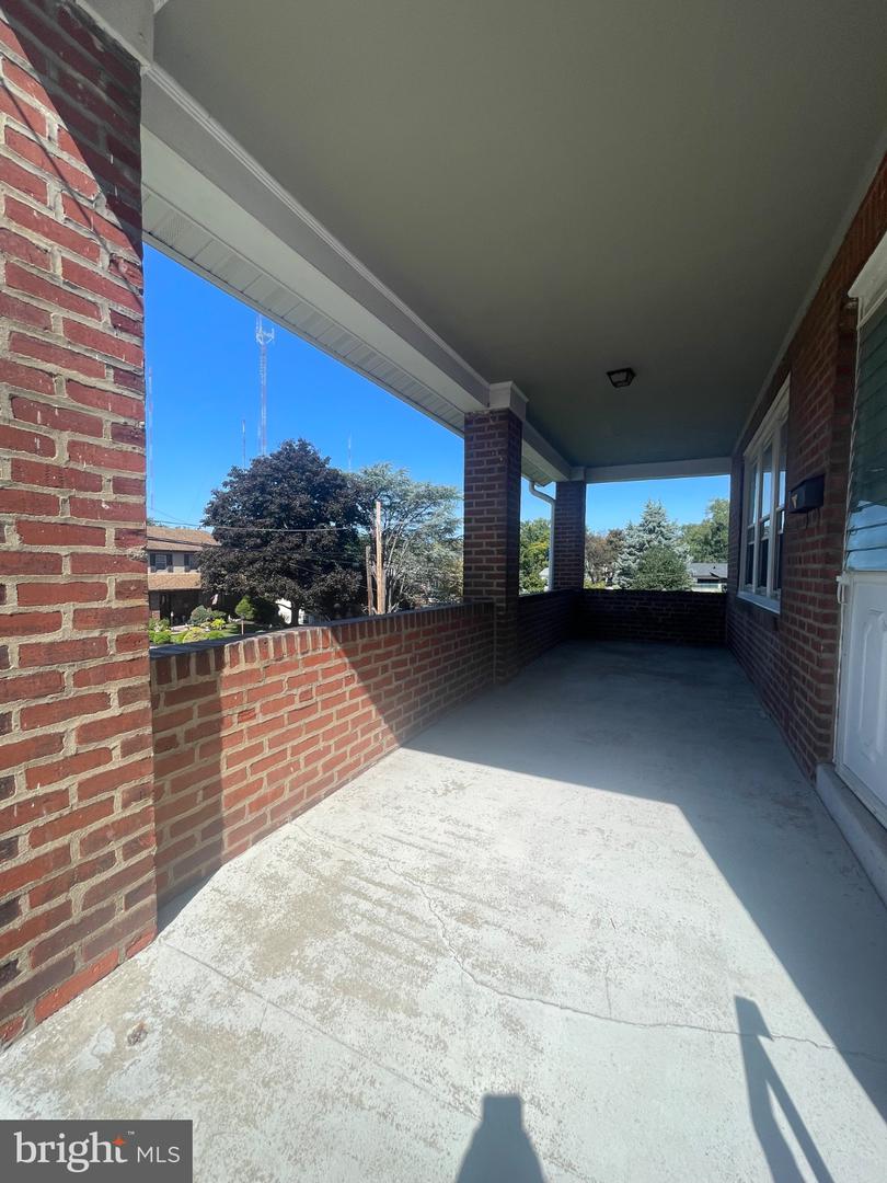6719 Pechin St Property Photo 3