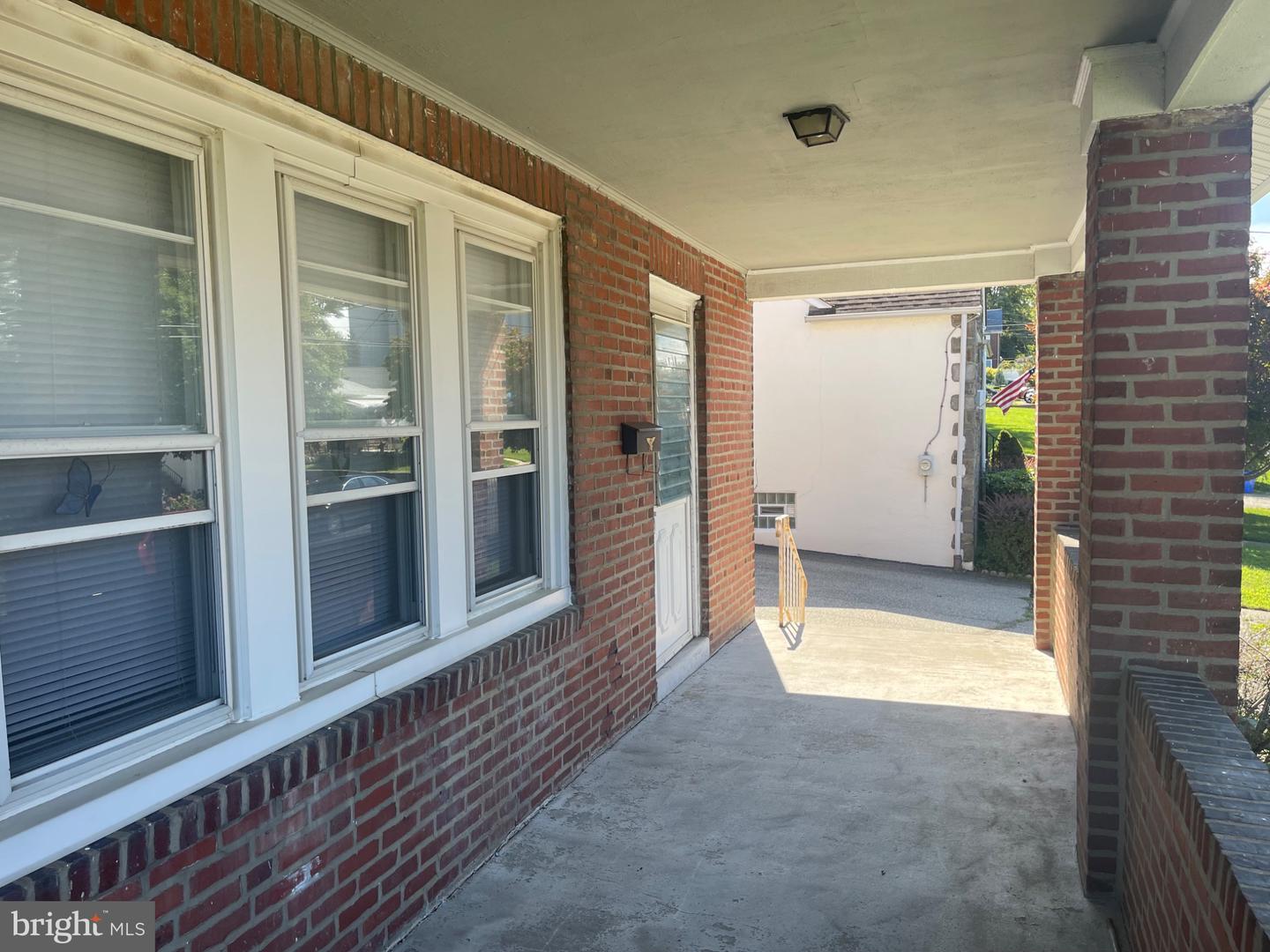 6719 Pechin St Property Photo 4