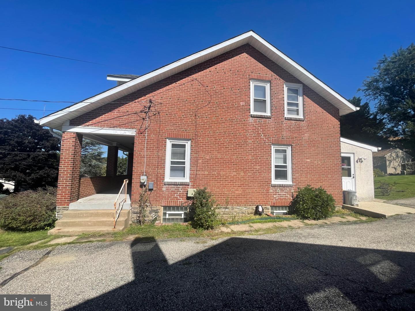 6719 Pechin St Property Photo 5