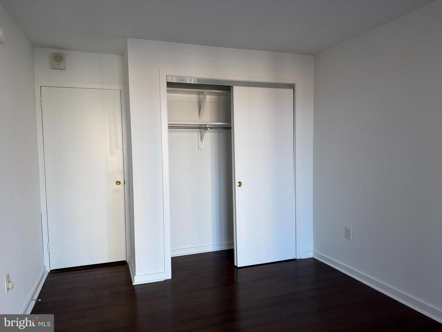 1420 Locust St #12k Property Photo 21