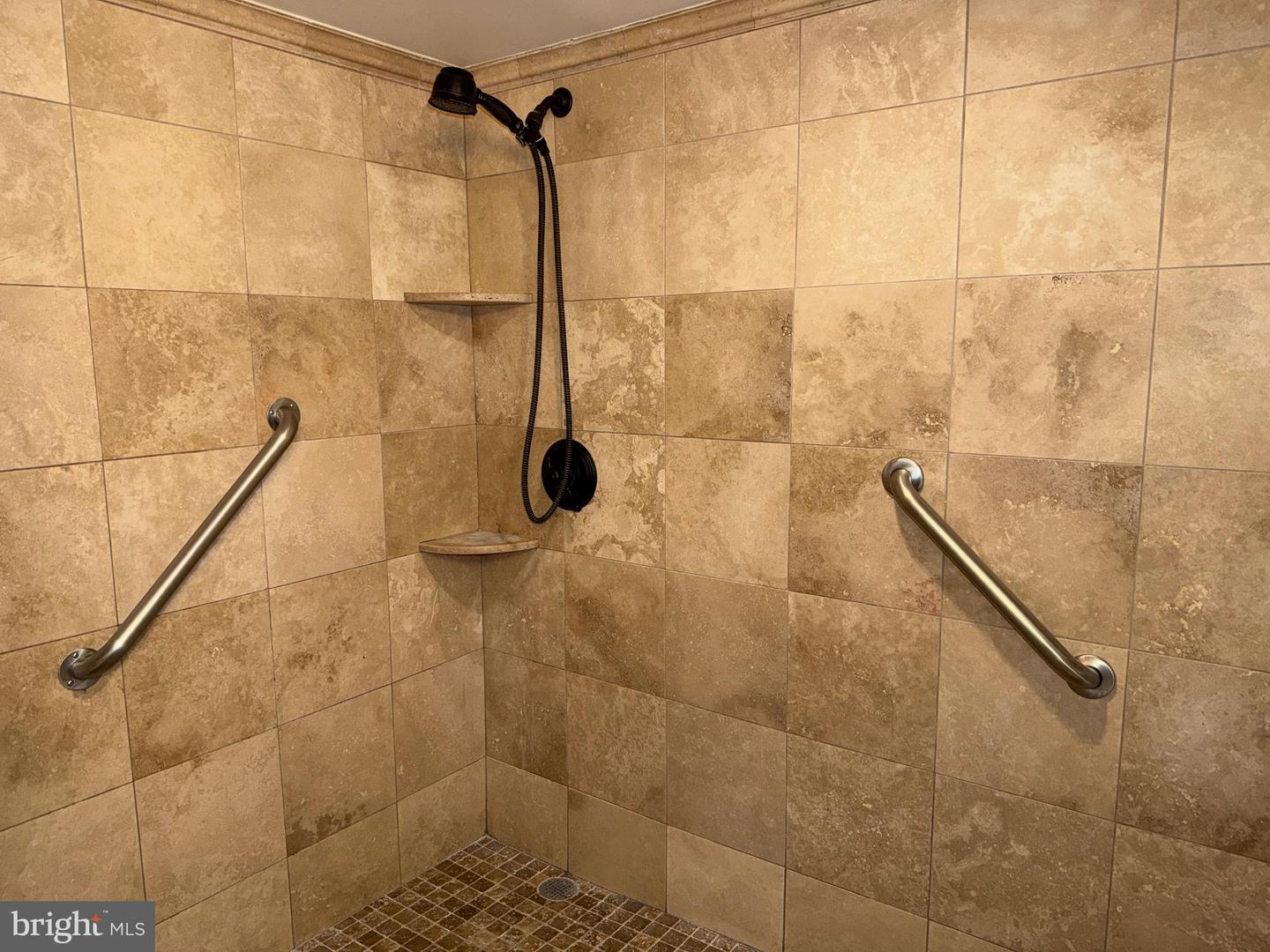 1420 Locust St #12k Property Photo 33