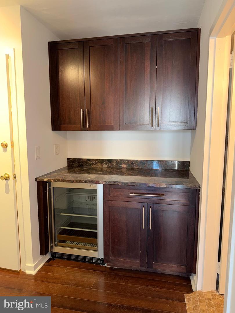 1420 Locust St #12k Property Photo 42