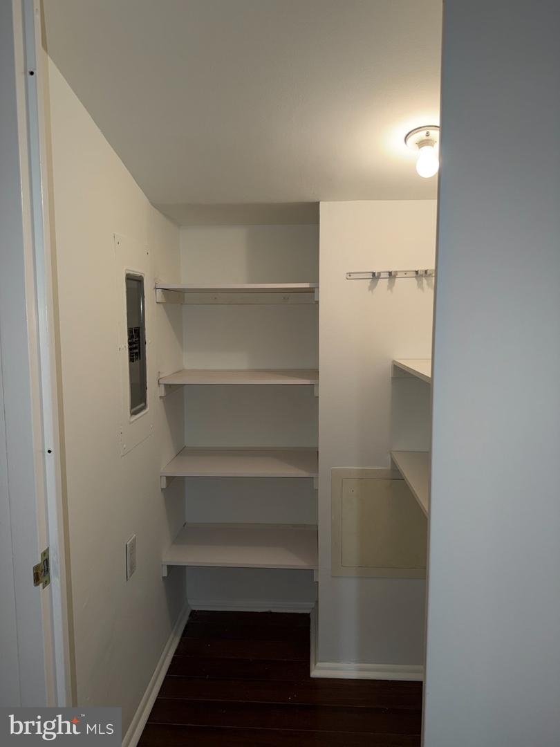 1420 Locust St #12k Property Photo 46