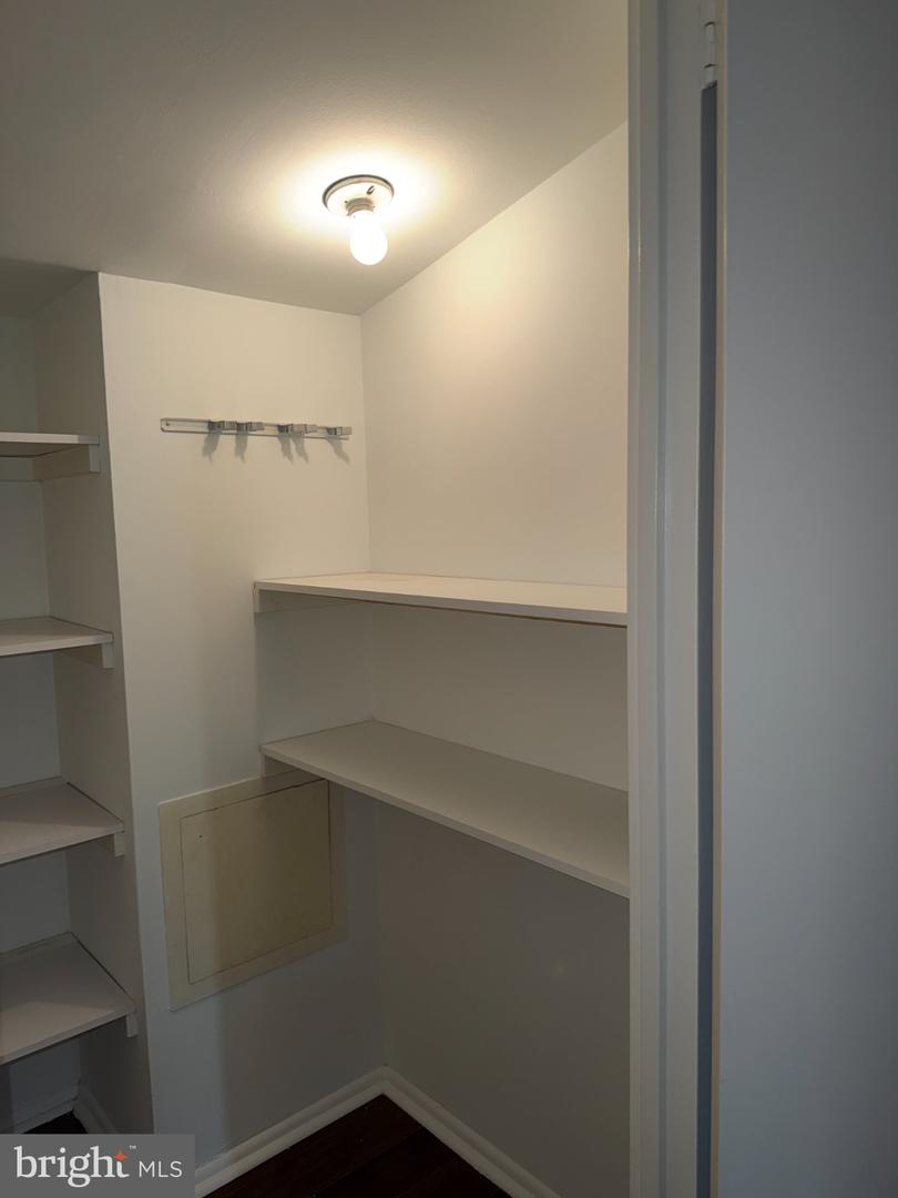 1420 Locust St #12k Property Photo 47