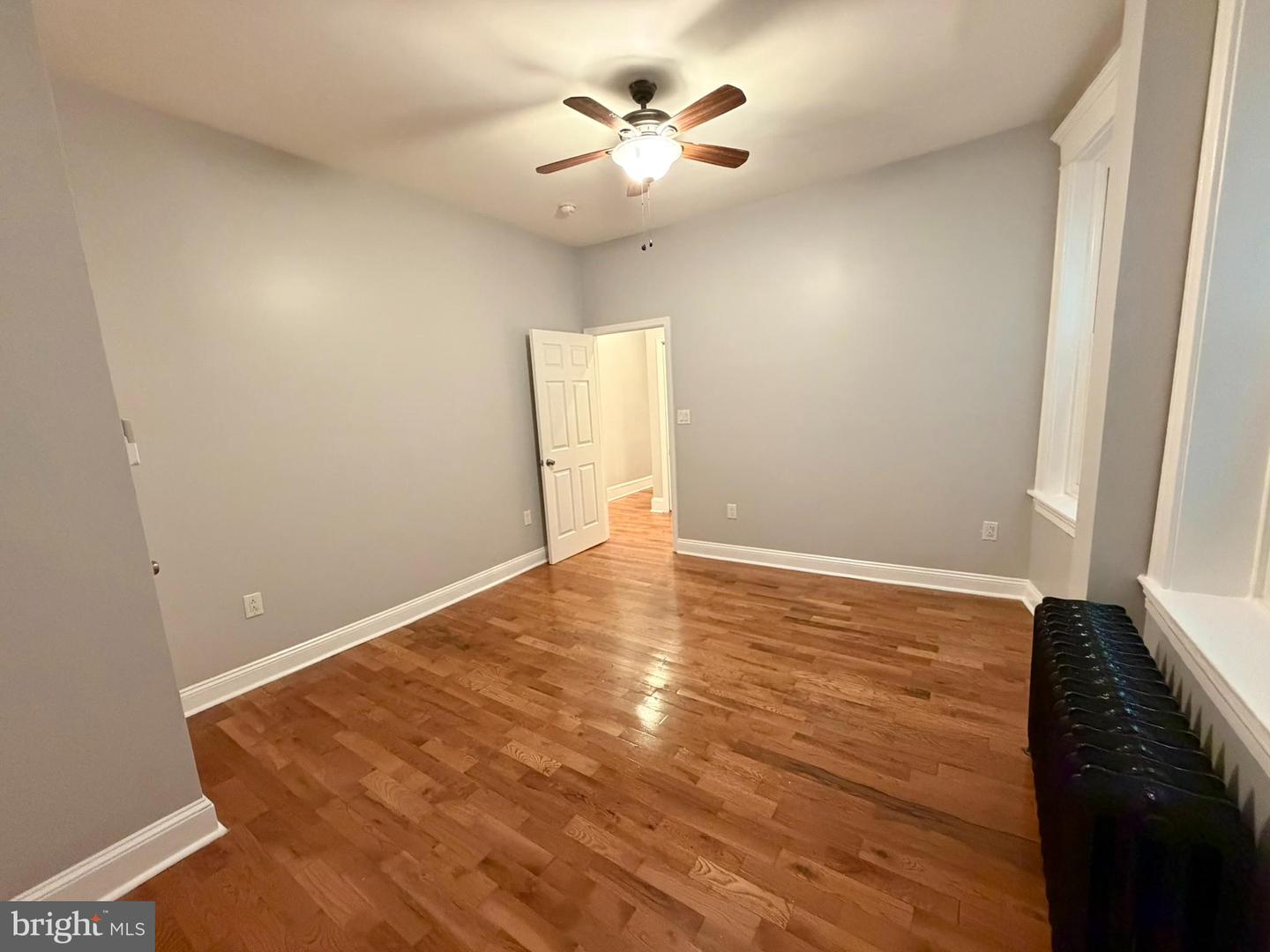 5028 Walnut St #1f Property Photo 20