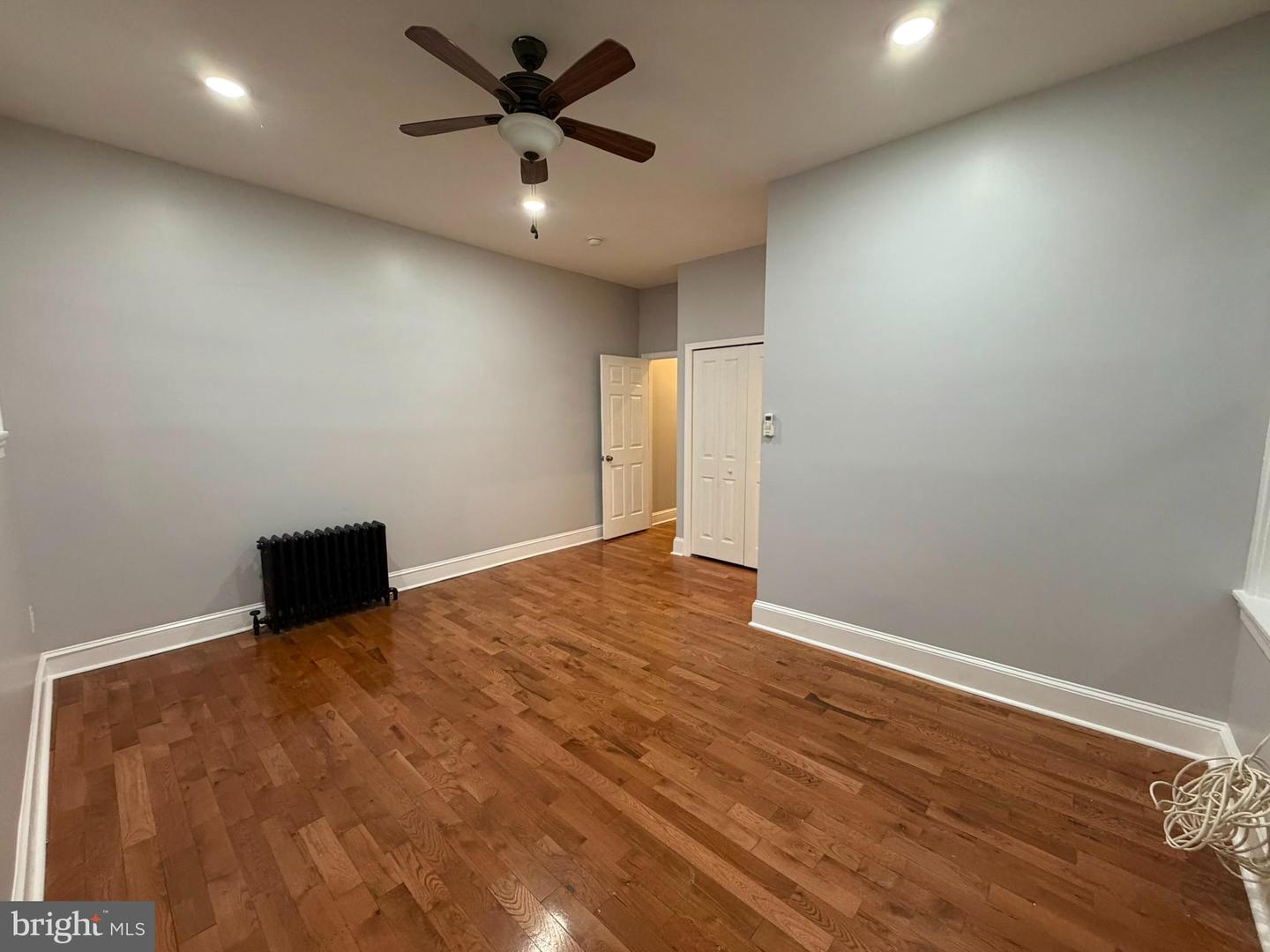 5028 Walnut St #1f Property Photo 25
