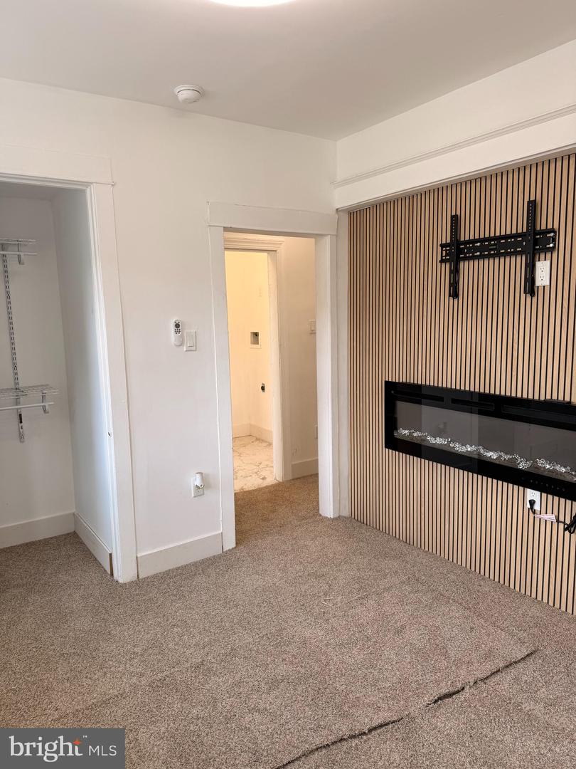 6653 Blakemore St Property Photo 7