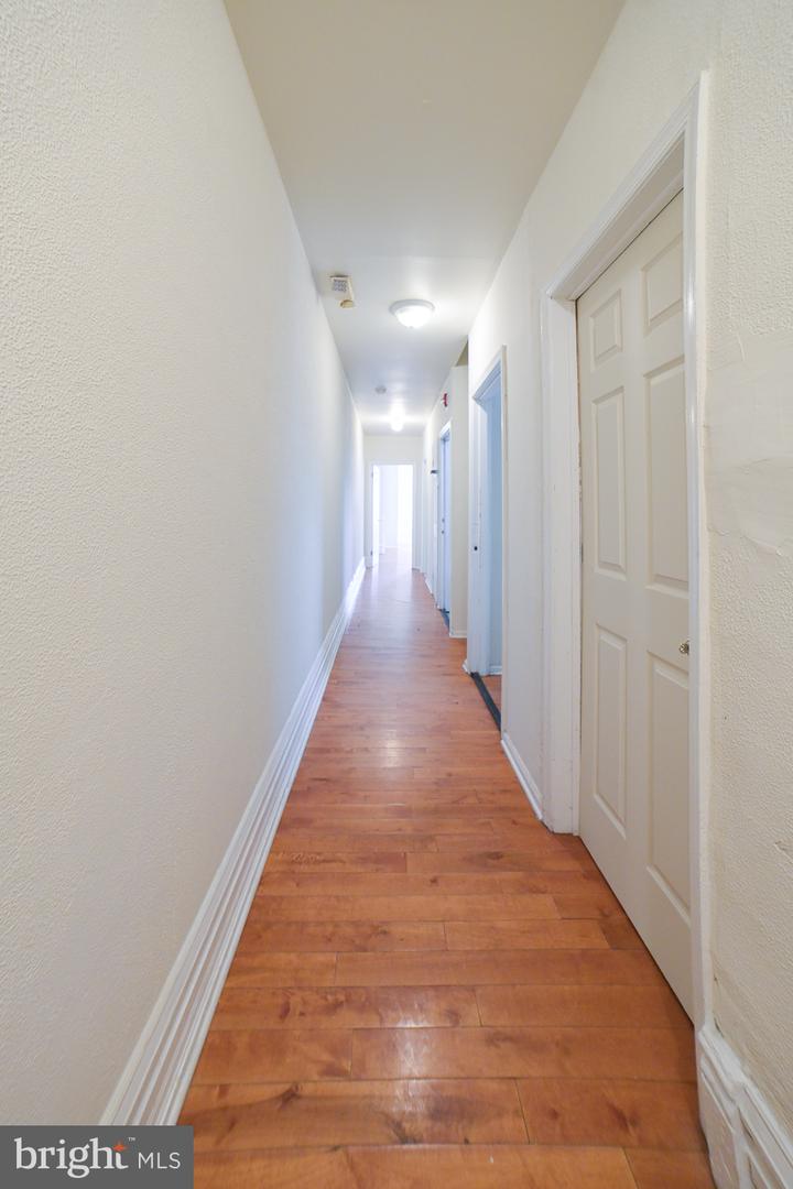 1846 N 16th St Property Photo 18