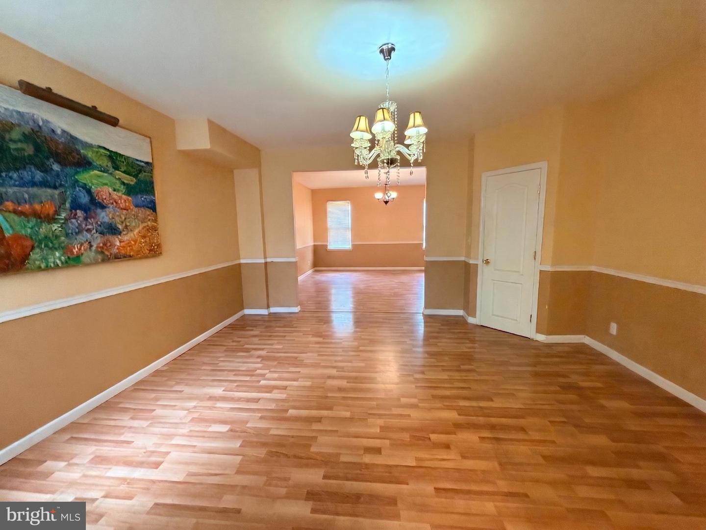 7353 Ogontz Ave Property Photo 6