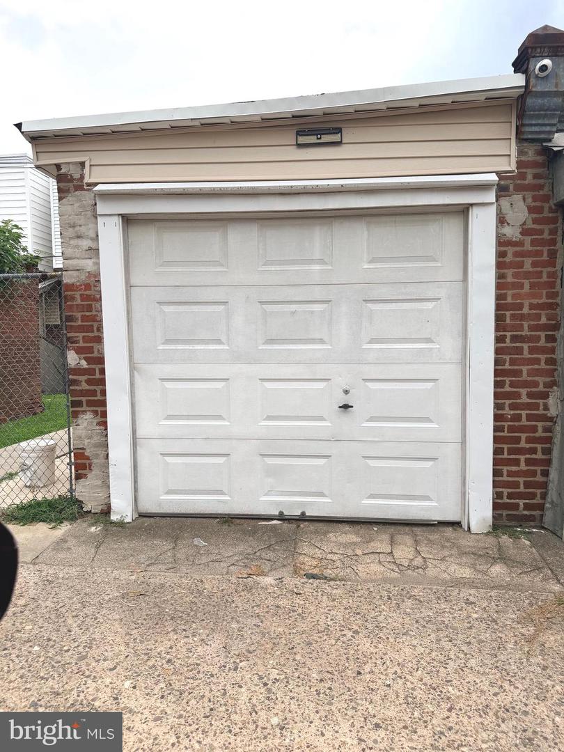 7353 Ogontz Ave Property Photo 23