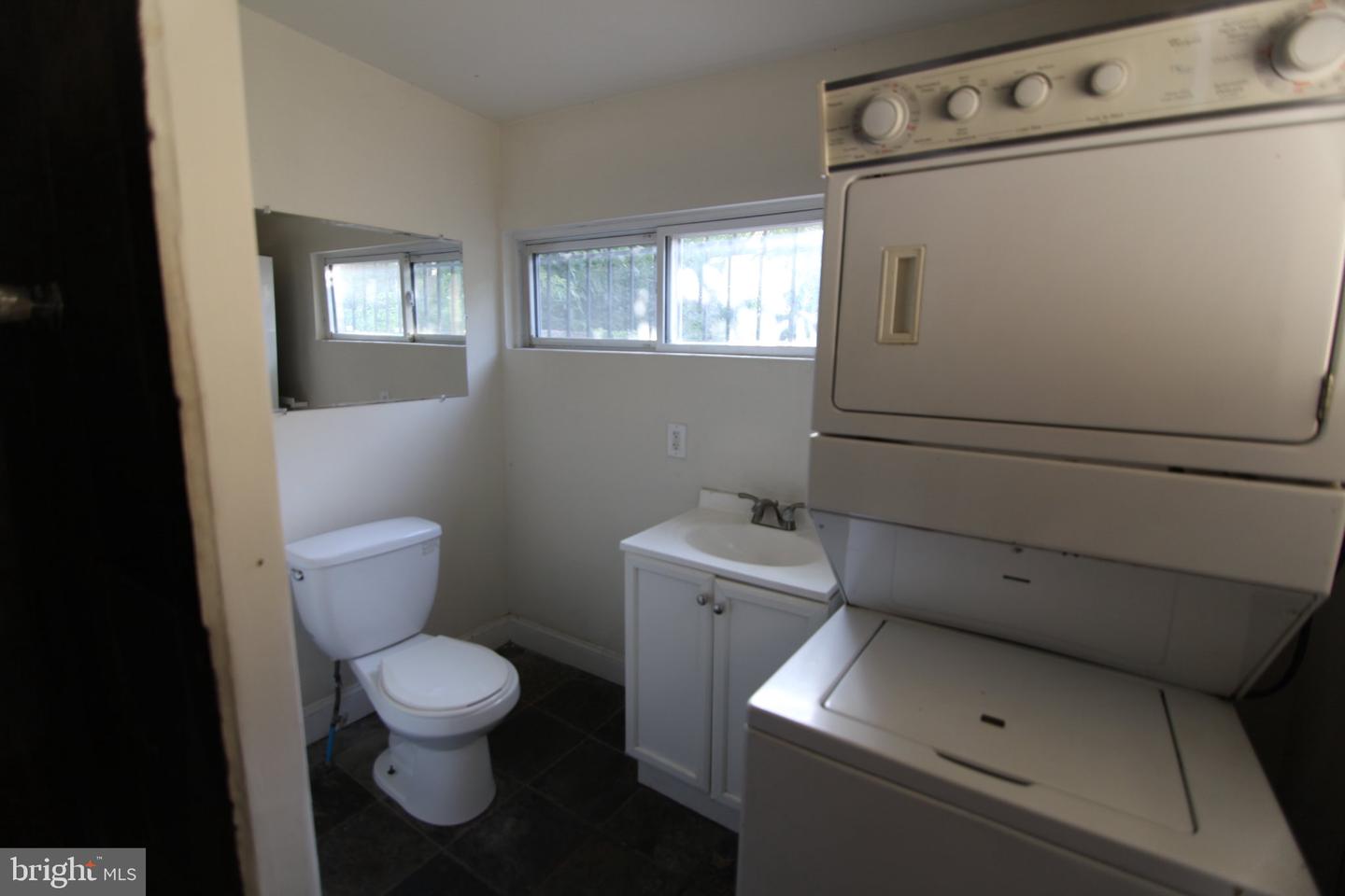 1931 N Gratz St Property Photo 9