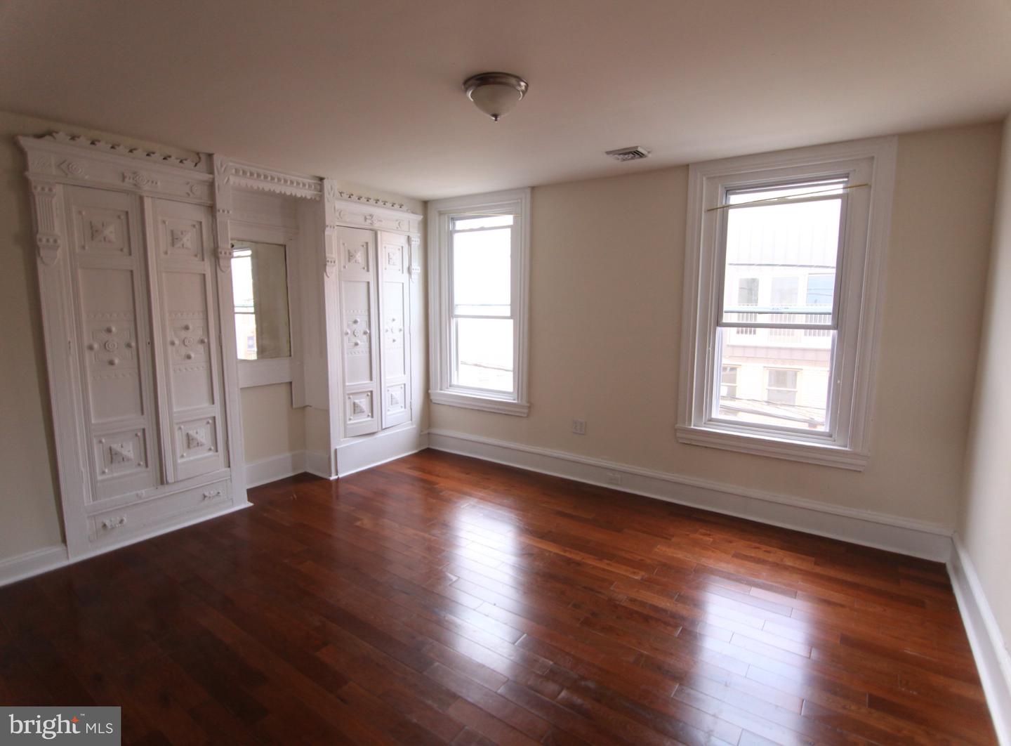 1931 N Gratz St Property Photo 11