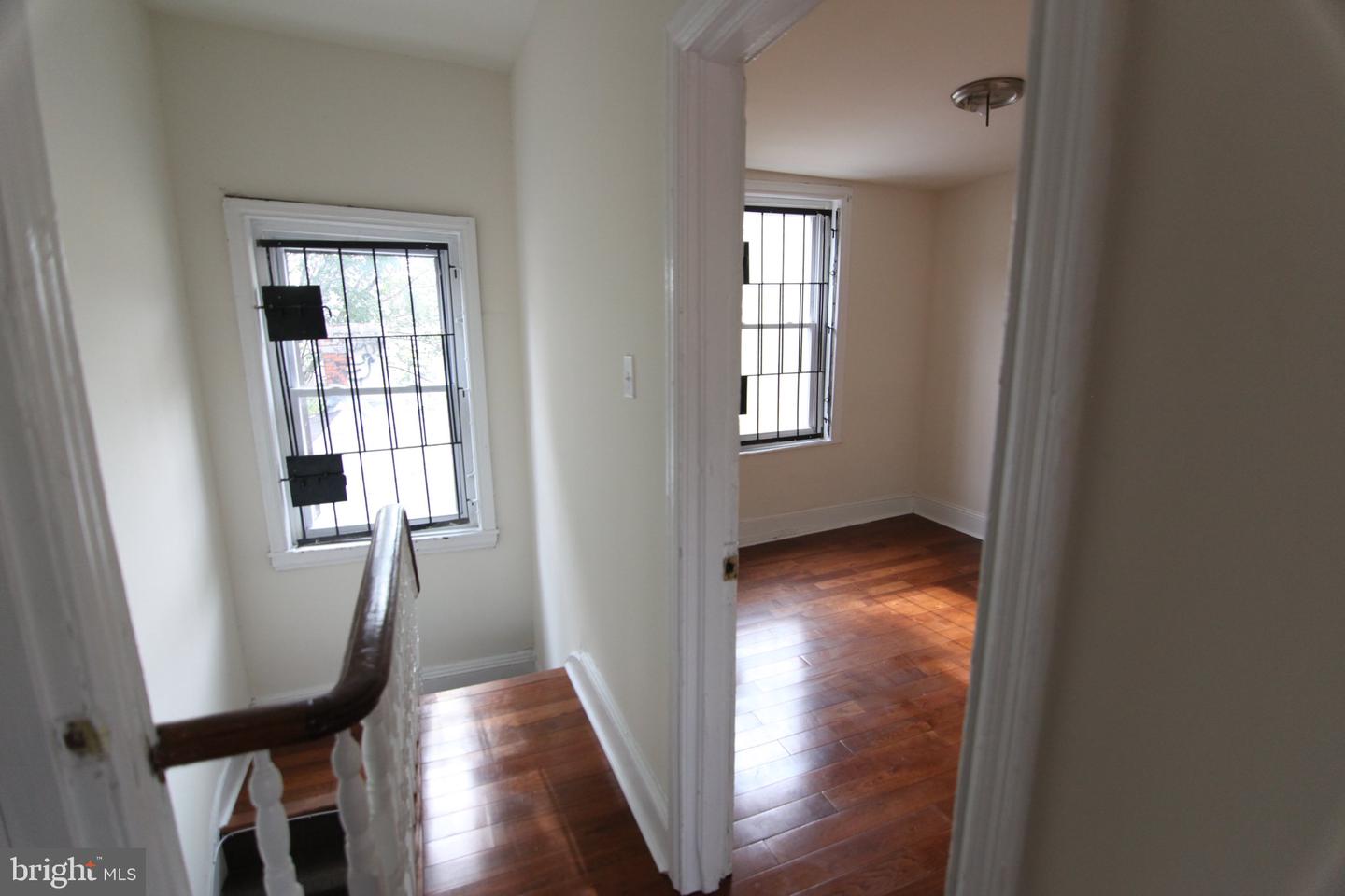 1931 N Gratz St Property Photo 15