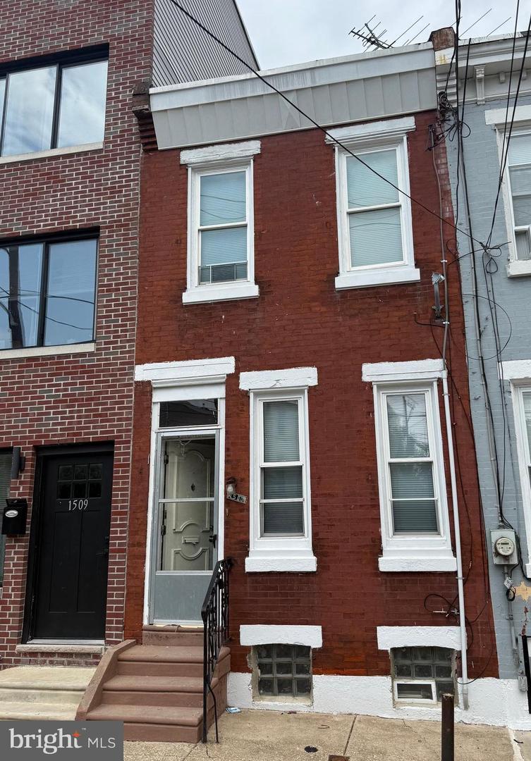 1507 N Bodine St Property Photo 1