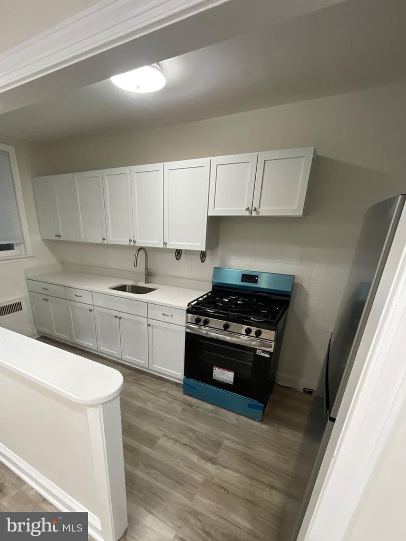 4637 Shelbourne St Property Photo 11