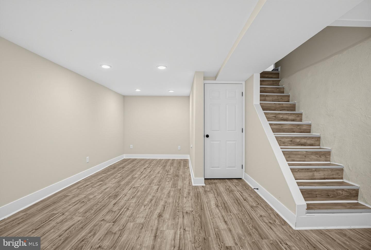 4637 Shelbourne St Property Photo 23