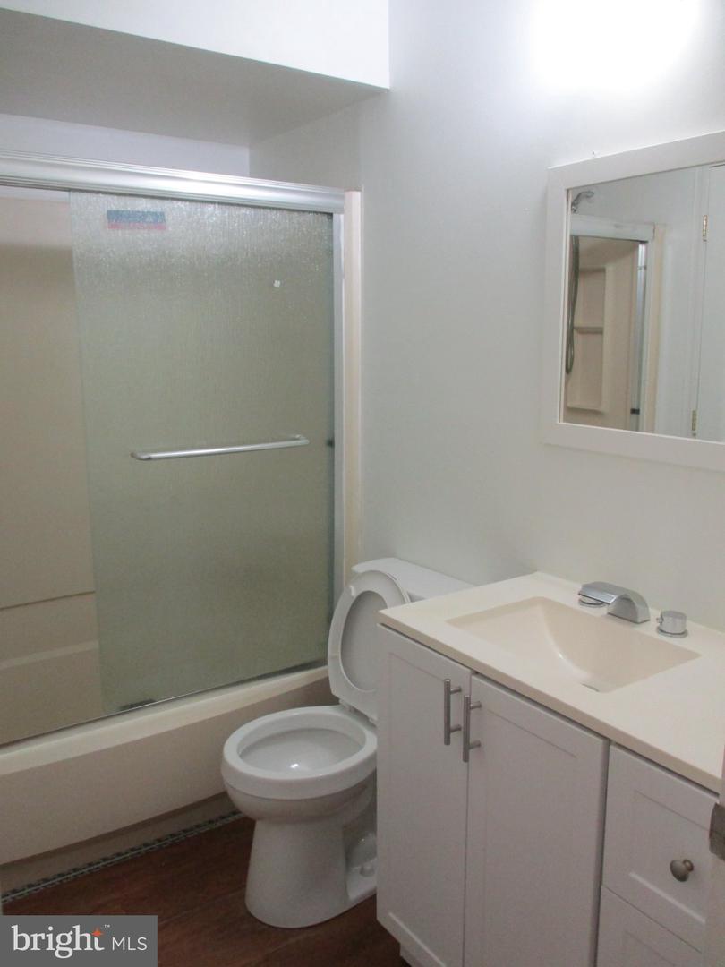 1537 Stoney Ln #b Property Photo 11