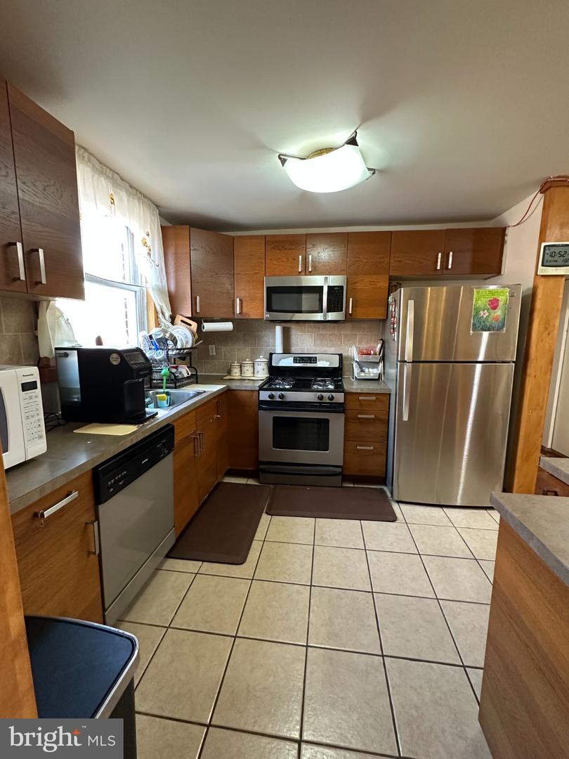 2025 Napfle Ave Property Photo 9