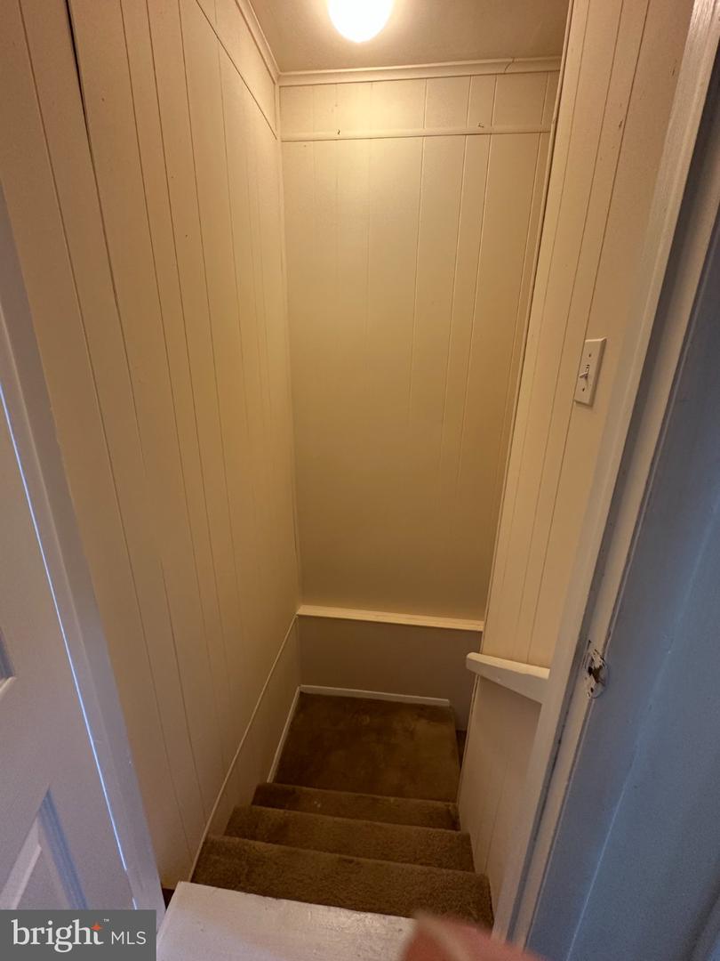 2025 Napfle Ave Property Photo 23