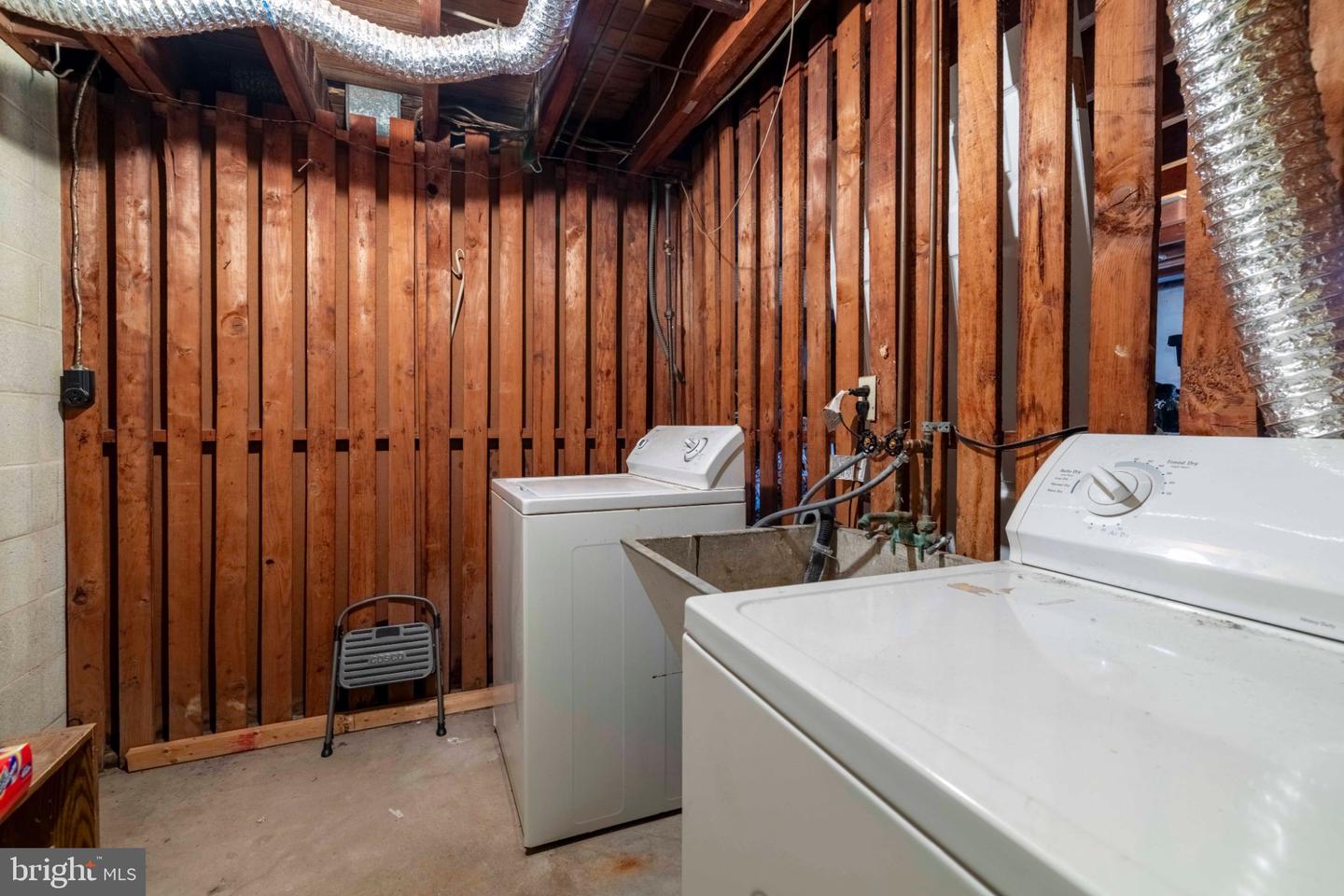 3711 Mimi Circle Cir Property Photo 28