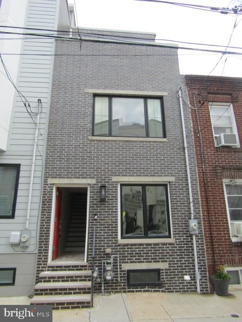 617 Dudley St Property Photo 1