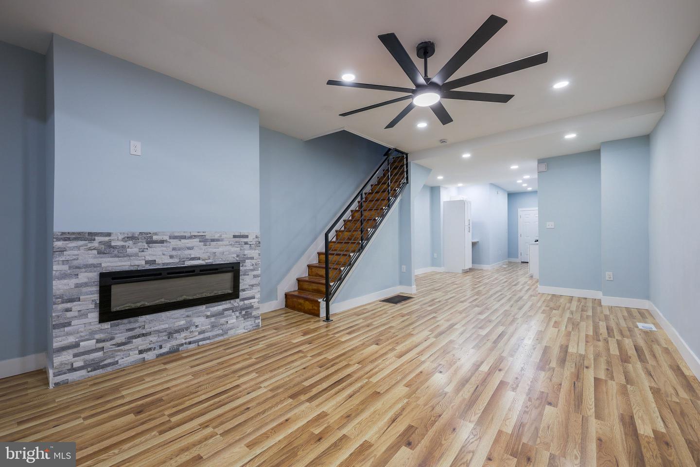 5722 Malcolm St Property Photo 15