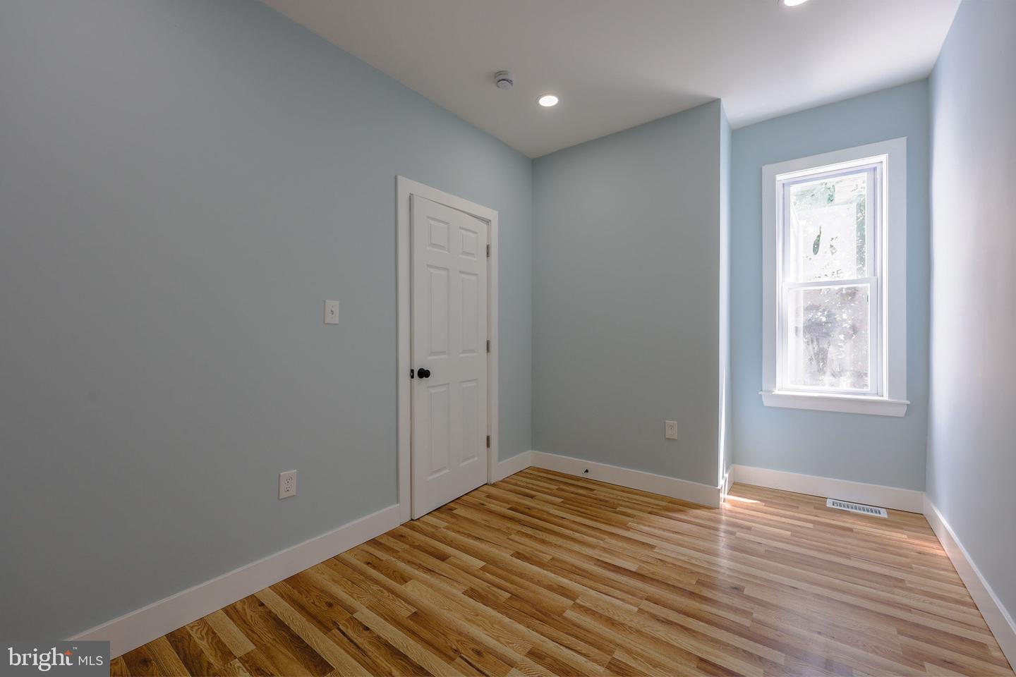 5722 Malcolm St Property Photo 25