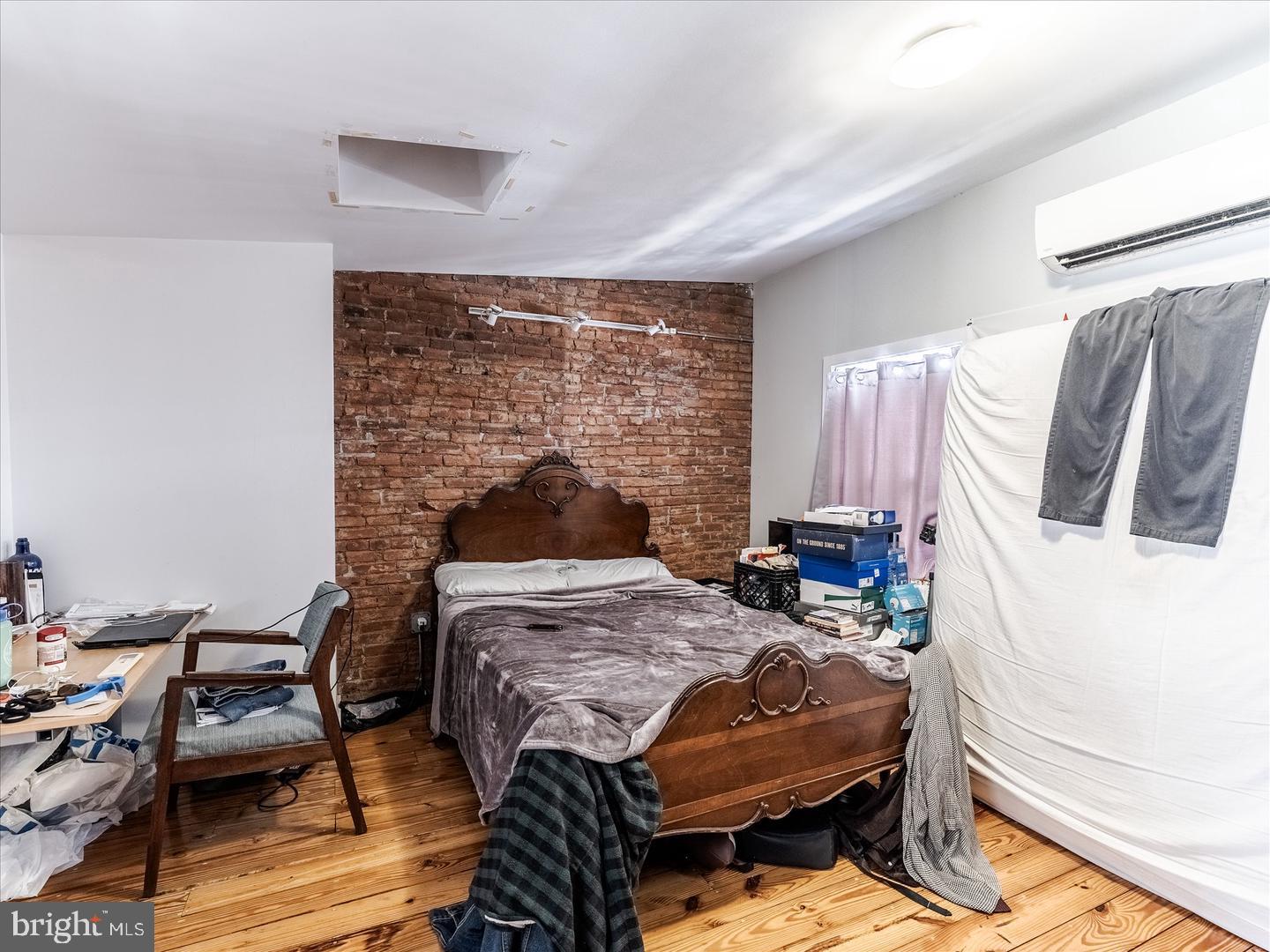 1812 W Master St Property Photo 34