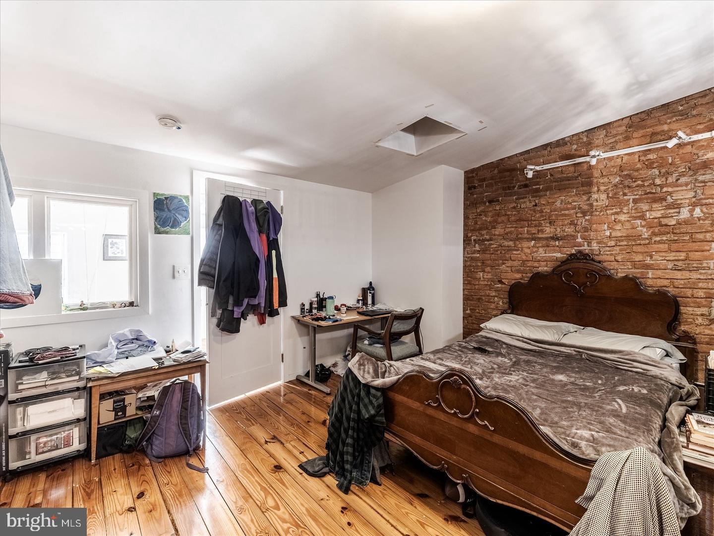 1812 W Master St Property Photo 35