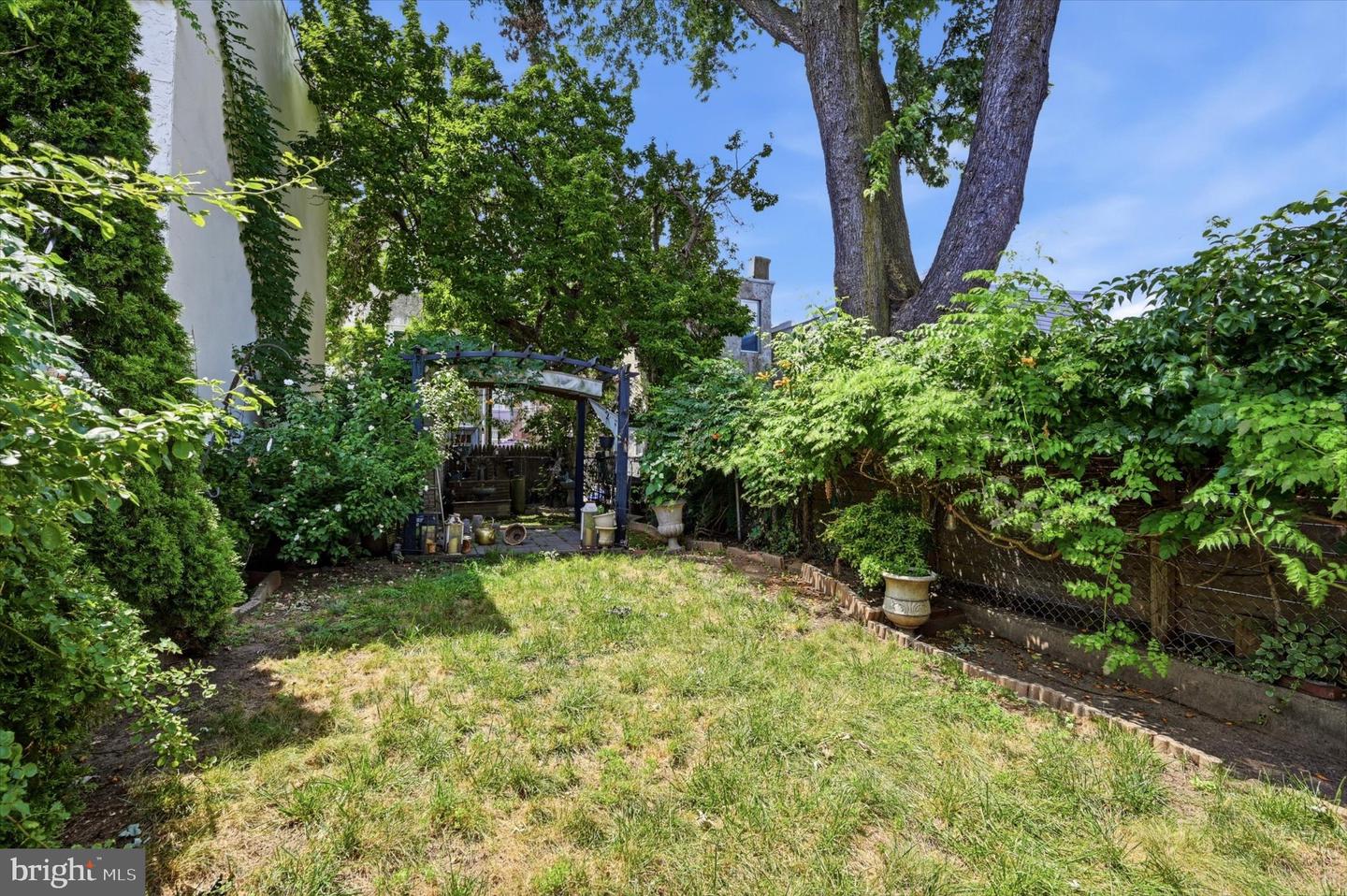 1322 E Montgomery Property Photo 27