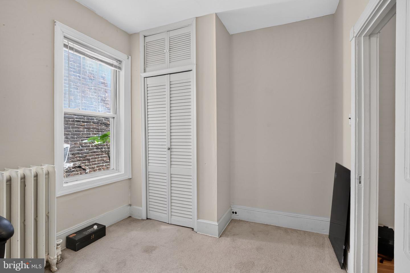 592 Martin St Property Photo 27