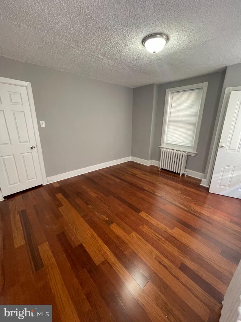 4628 Penn St Property Photo 14