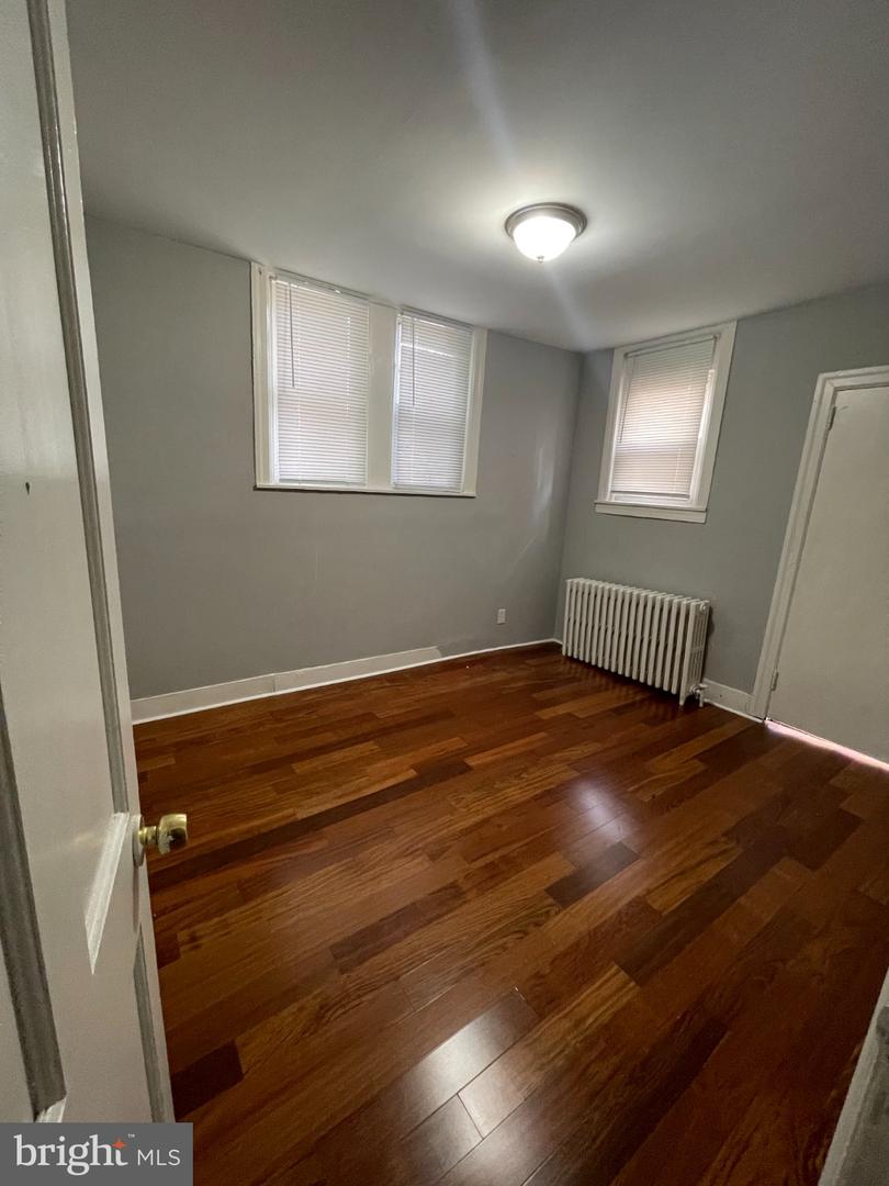 4628 Penn St Property Photo 33