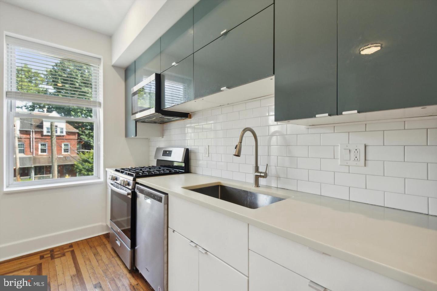4813-15 Chester Ave Property Photo 14